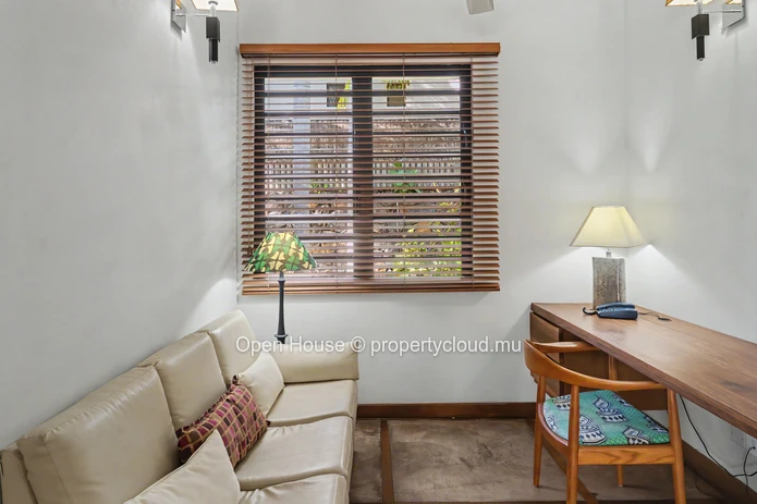 4-bedroom villa with swimming pool for sale in Poste de Flacq