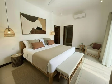 4 Bedroom Villa