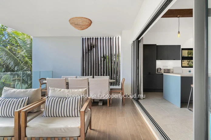 Furnished 3-bedroom apartment with pool for rent in St Antoine