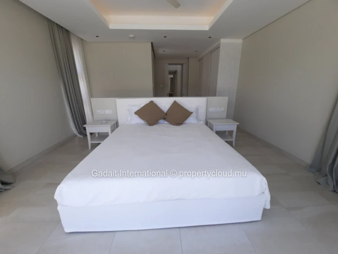 Villa de Luxe à Anahita : Location avec Vue Imprenable sur le Golf