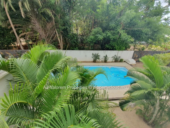 Bel Appartement à vendre à Rivière Noire (Mandat exclusif)