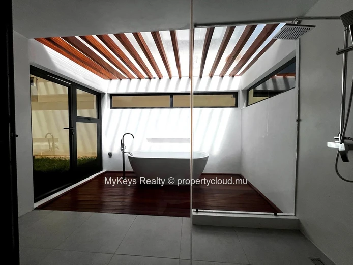 Villa Contemporaine – Grand Jardin –  Animaux Admis – Luminosité Exceptionnelle