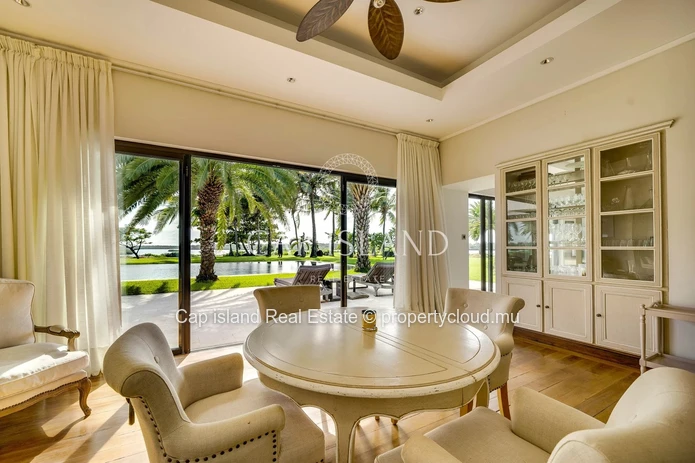 Exceptional villa with 180° view - BEAU CHAMP -