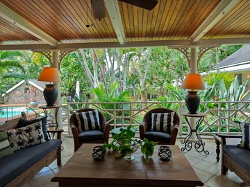 5 Bedroom Villa