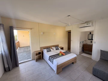 2 Bedroom Apartment
