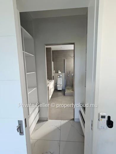 3-Bedroom Penthouse with Private Rooftop & Sea/Mountain Views – Les Voiles, Grand Baie/Pereybere
