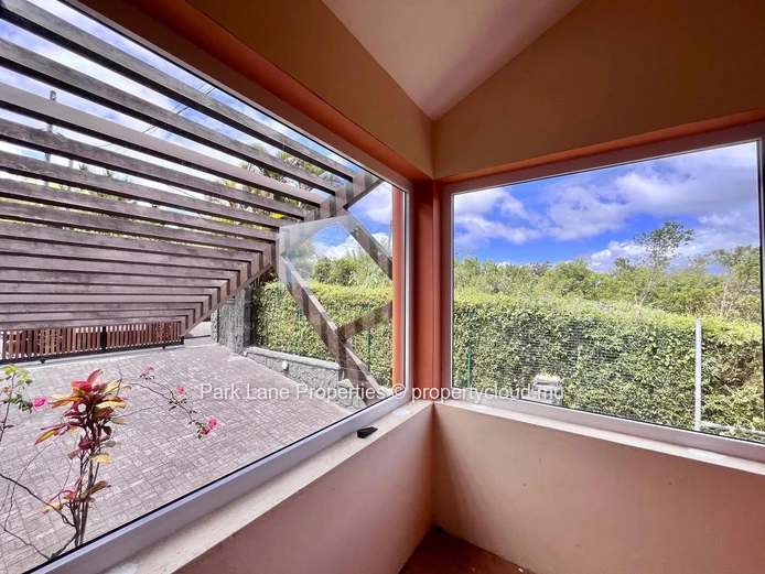 Maison contemporaine à vendre à Floréal – Emplacement d’exception