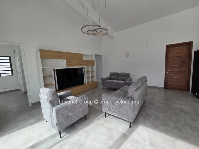 Villa En Résidence Sécurisée À Louer