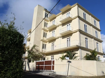 Appartement de 21 Chambres