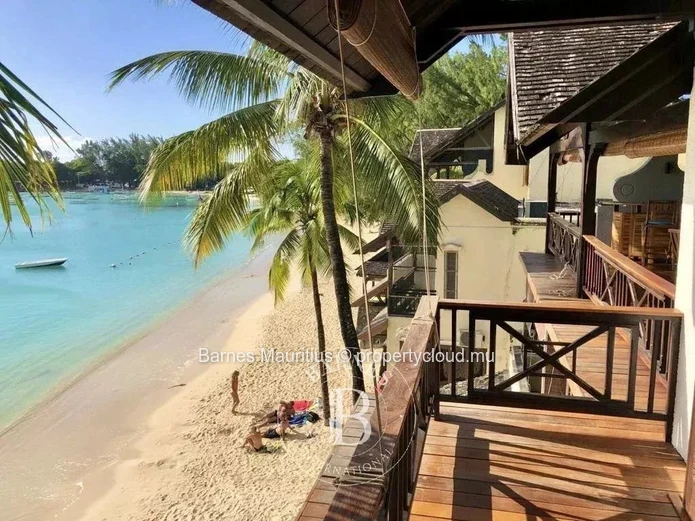 Grand Baie - Sea Front Penthouse With 3 Bedrooms