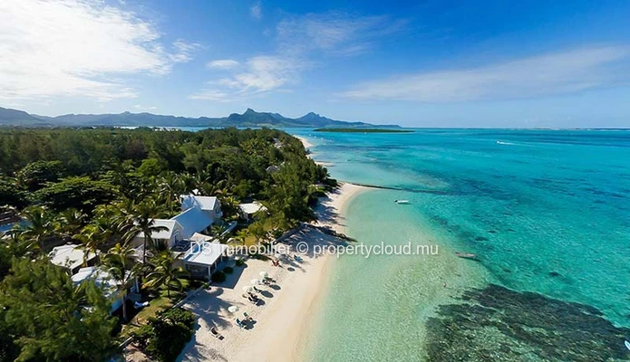 Accessible To Foreigners - Pds Townhouse For Sale - Pointe D'esny