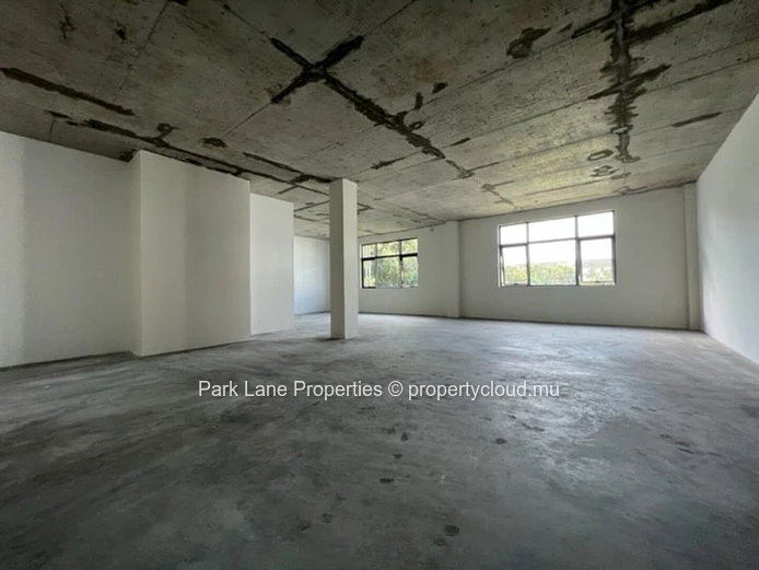 Modern office space for rent in newly built Moka commercial complex
