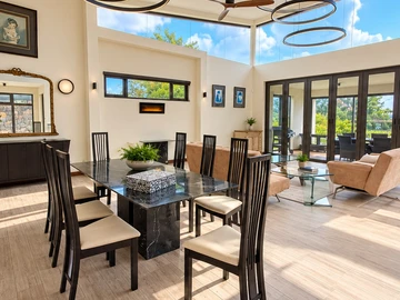 4 Bedroom Villa