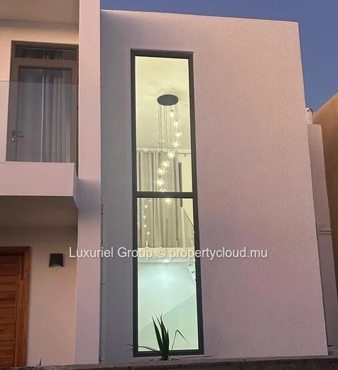 Villa Moderne À Louer À Péreybère – Calme, Confort Et Piscine Privée