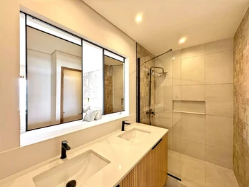 Townhouse, Duplex de 3 Chambres