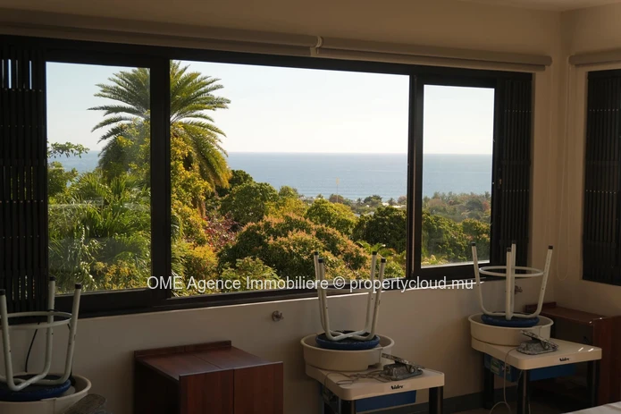 4-Bedroom Home with Panoramic Ocean Views