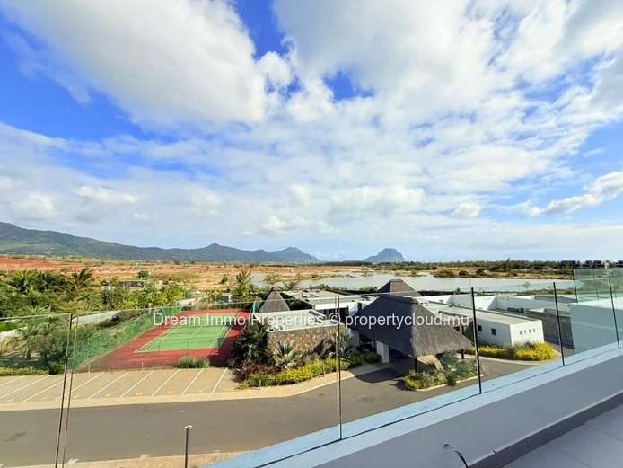 Magnifique Penthouse Vue Mer & Montagne Avec Acces A La Plage – Ile Maurice