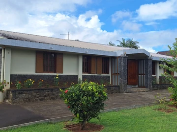 7 Bedroom House