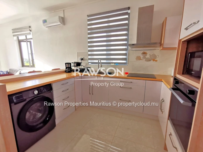 MIDTERM RENTAL – PENTHOUSE WITH PRIVATE ROOFTOP POOL  - 2 Bed, 2 Bath