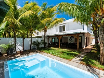 3 Bedroom Townhouse, Duplex