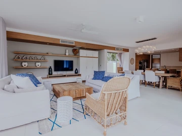 4 Bedroom Villa