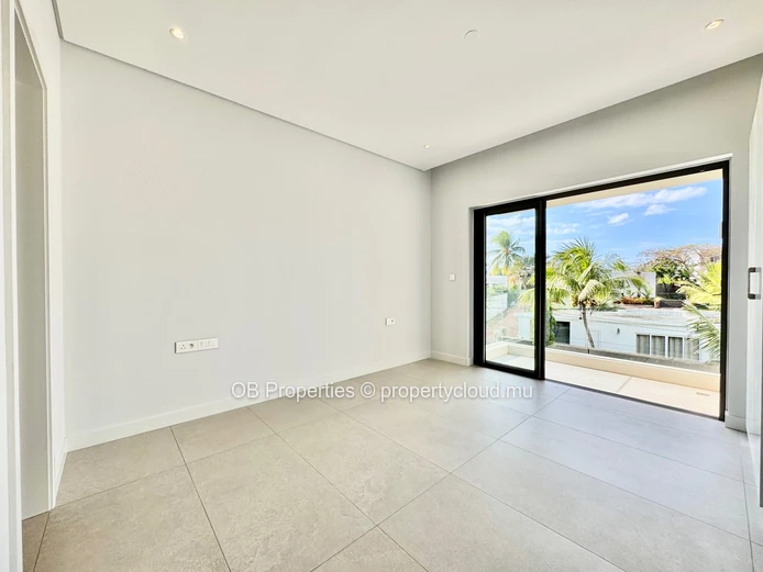 Luxurious 3 Bedroom Apartment