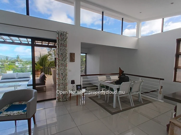 penthouse 4-Bed duplex with Communal Pool in Grande Rivière Noire - Tamarin Area, 239m² Living Space, Second Floor, N...