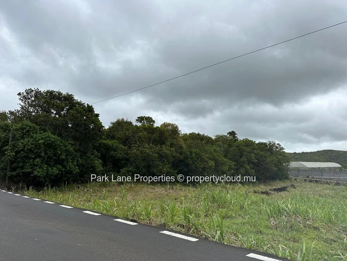 Land for Sale – Salazie