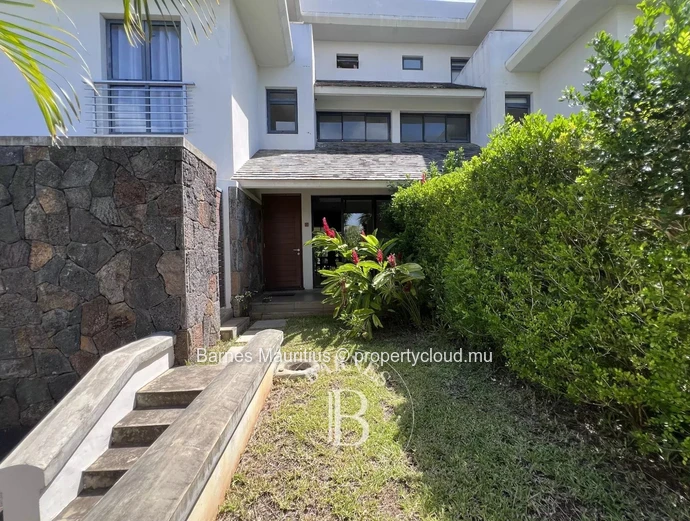 HAUTE RIVE - Modern coastal duplex - 4 bedrooms