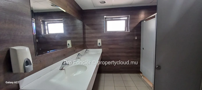 Office Space for rent in the heart of Ebene - Prime Office