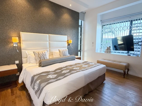 4 Bedroom Villa