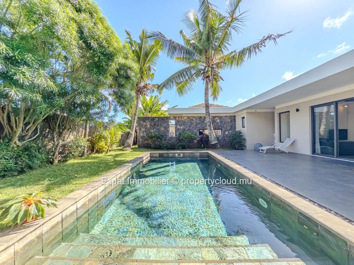 4-Bedroom Villa For Sale In Casasola 2 – Péreybère
