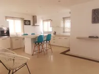Villa contemporaine de 3 chambres à coucher 