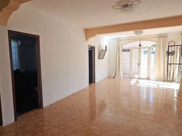 Maison de 6 Chambres