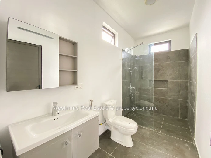 Calodyne - New house for sale 400m from the lagoon