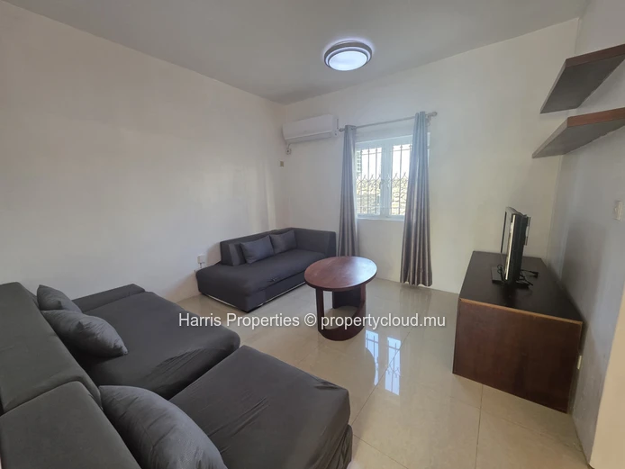 Joli triplex à louer à Grand Baie – Chemin 20 Pieds
