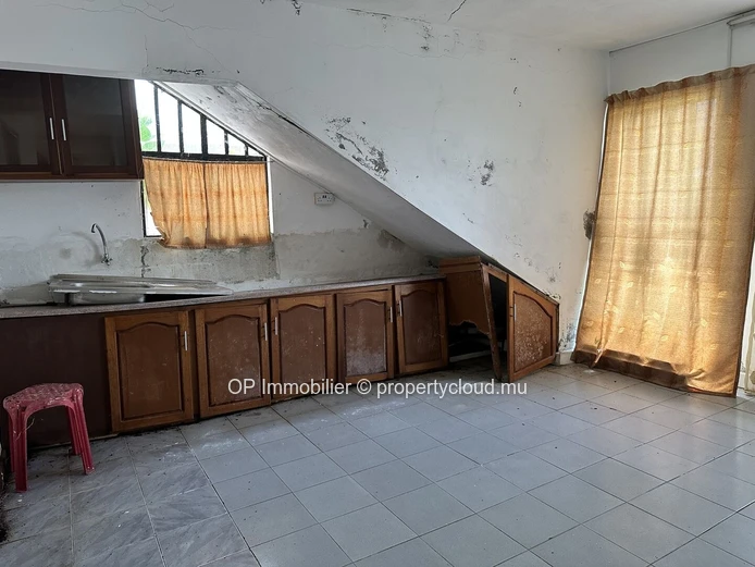 House to renovate