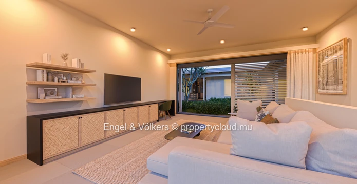 Villa W – Tropical Living in a Premier Coastal Estate