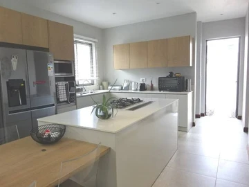4 Bedroom Villa