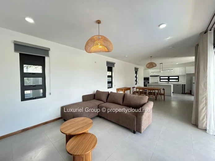 Contemporary Villa For Rent In Cap Malheureux