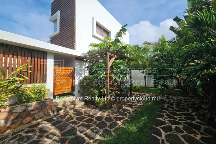 Villa indépendante à louer à Grand Baie | Piscine privée | Vie moderne