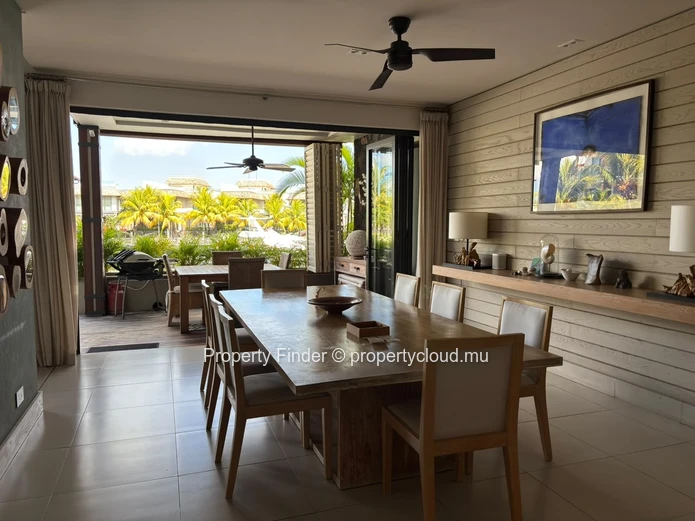 Exceptional Marina Residence – Luxury Waterfront Living in Black River