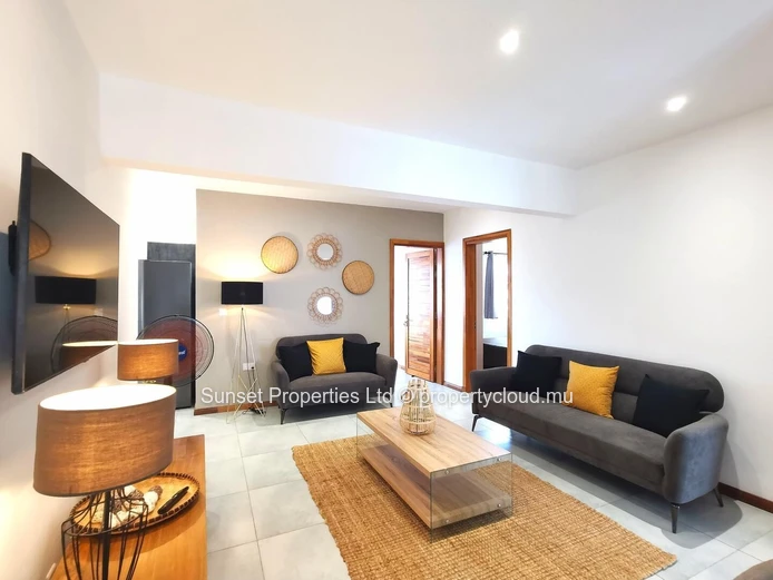 Penthouse | 3 Bedrooms | Private Rooftop