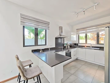 4 Bedroom Villa