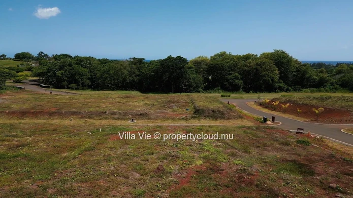 Bel Ombre - Building plot of 1,400 sqm