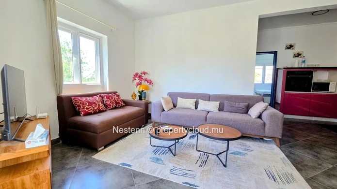 2-Bedroom apartment just 2 minutes from the beach