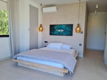 4 Bedroom Townhouse, Duplex
