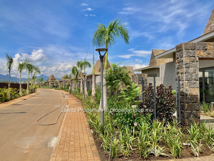 Jacaranda Villa in Balaclava - 3 bedrooms - 300sqm