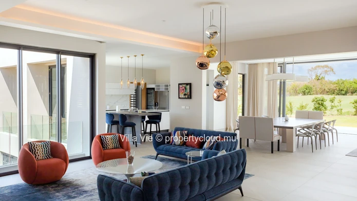 Beau Champ - Luxueuse villa de 5 chambres avec vue sur le golf