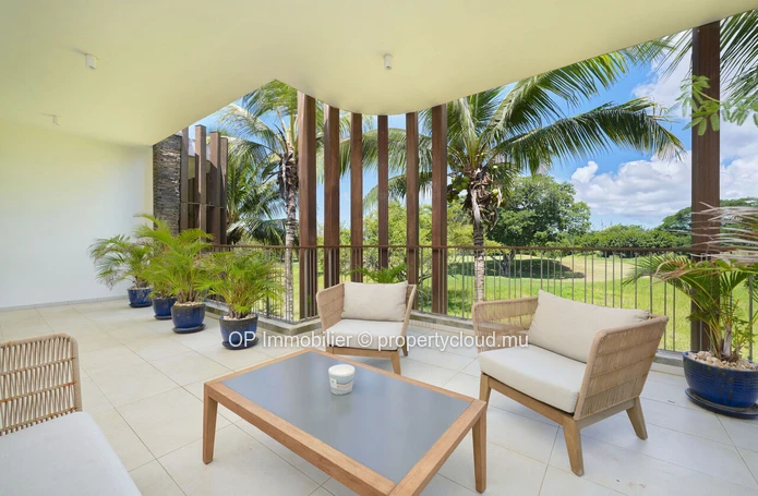 Appartement IRS de 175 m² avec piscine à vendre à Mont Choisy